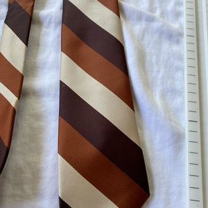 Vintage EATON tie